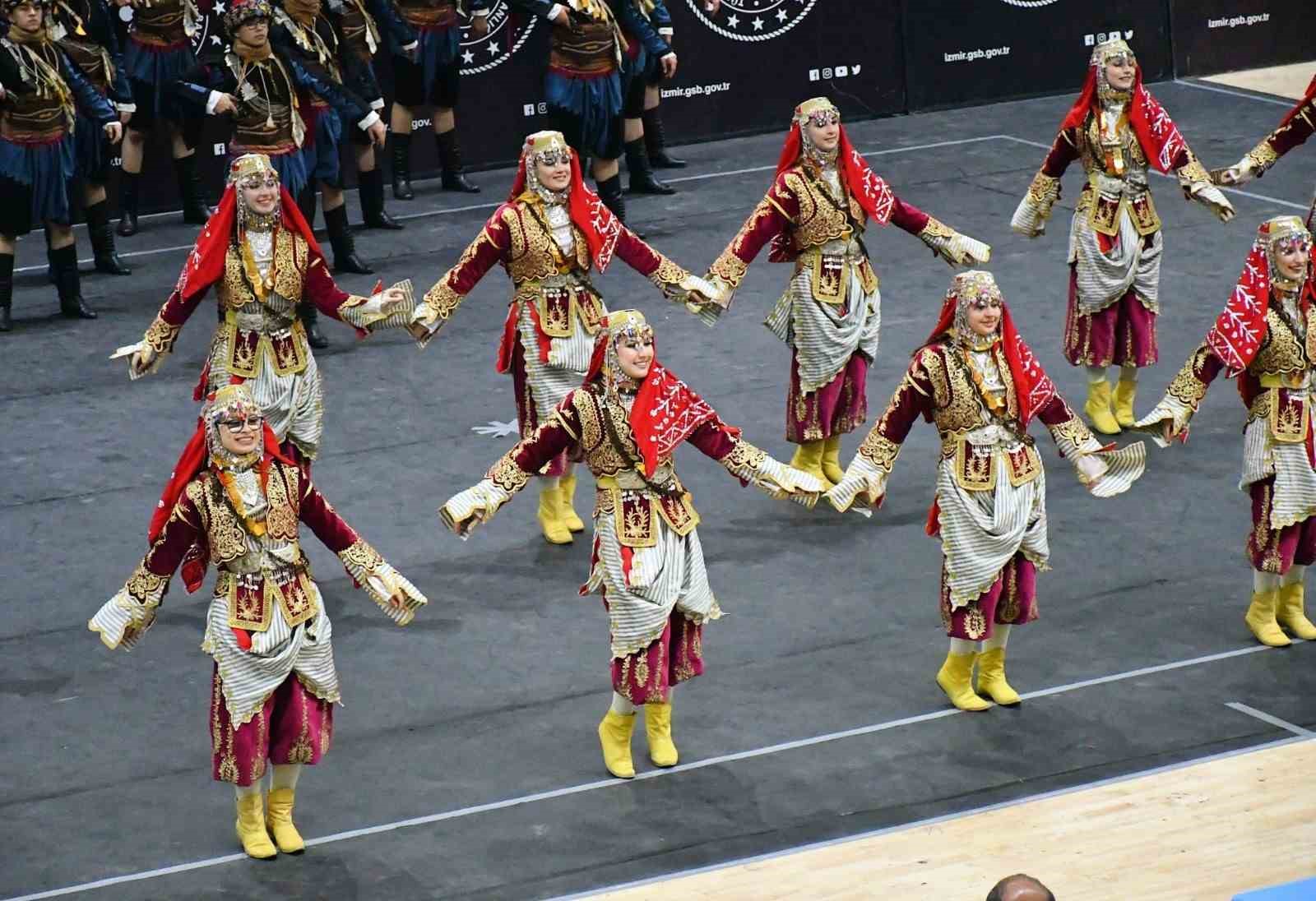 Yunusemre’de halk oyunları heyecanı başlıyor