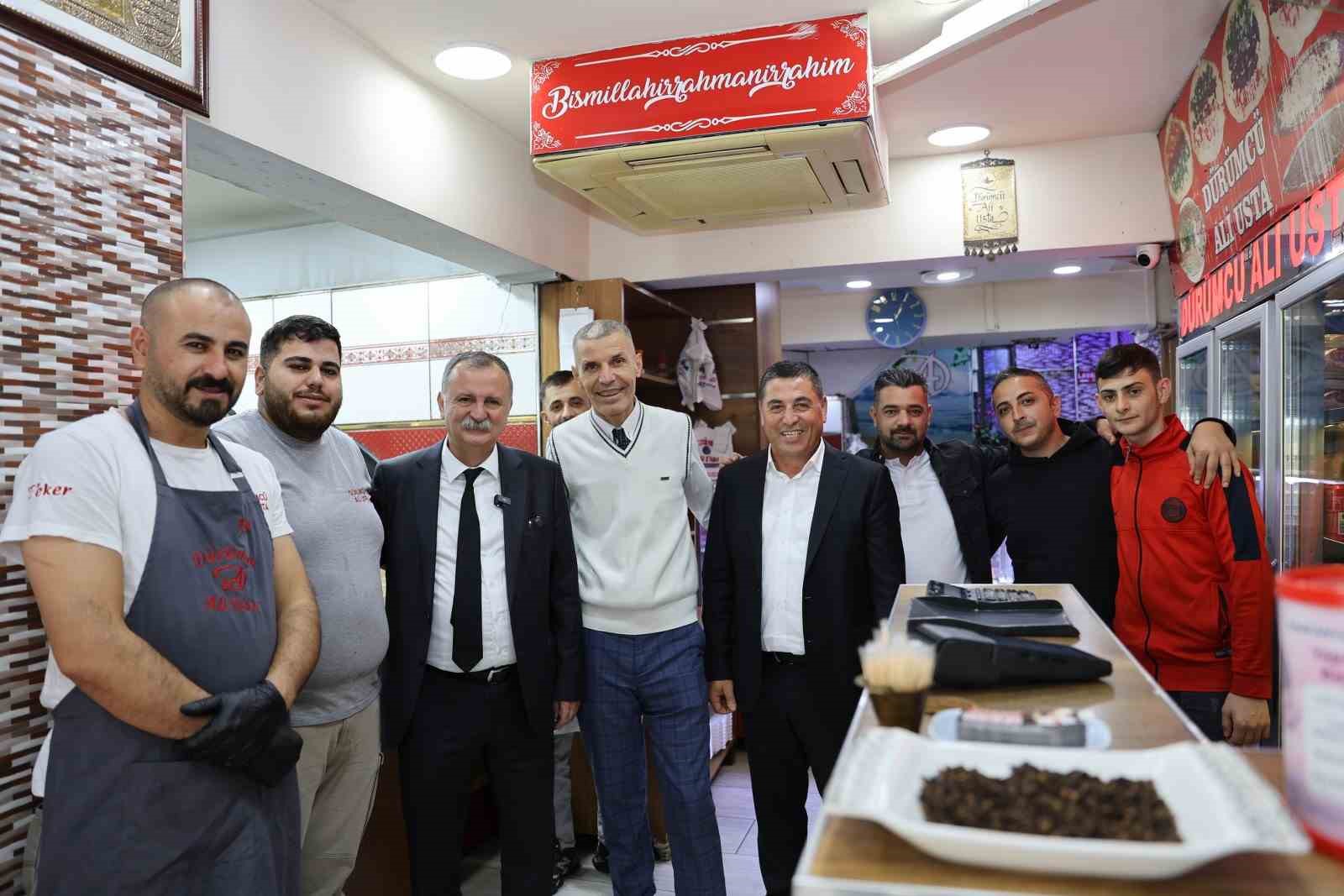 Komşu esnafın sorunlarını yerinde dinledi