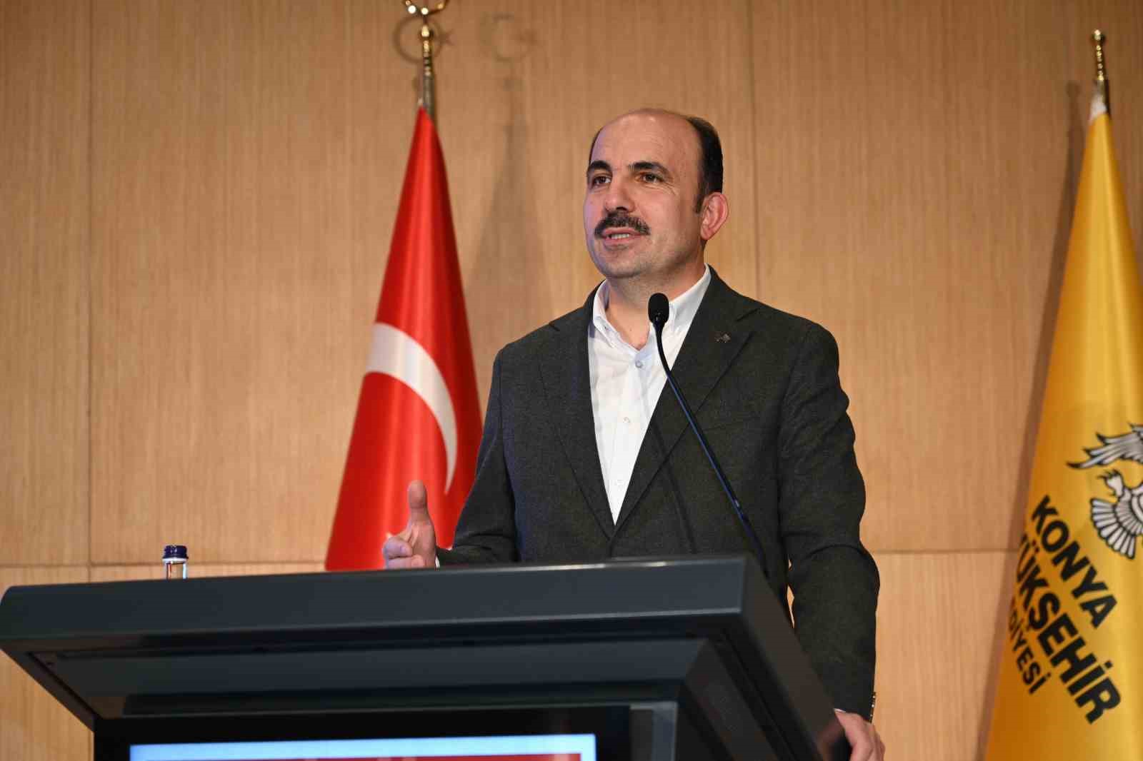 Başkan Altay’dan ailesi Konya’da ikamet eden üniversite öğrencilerine müjde