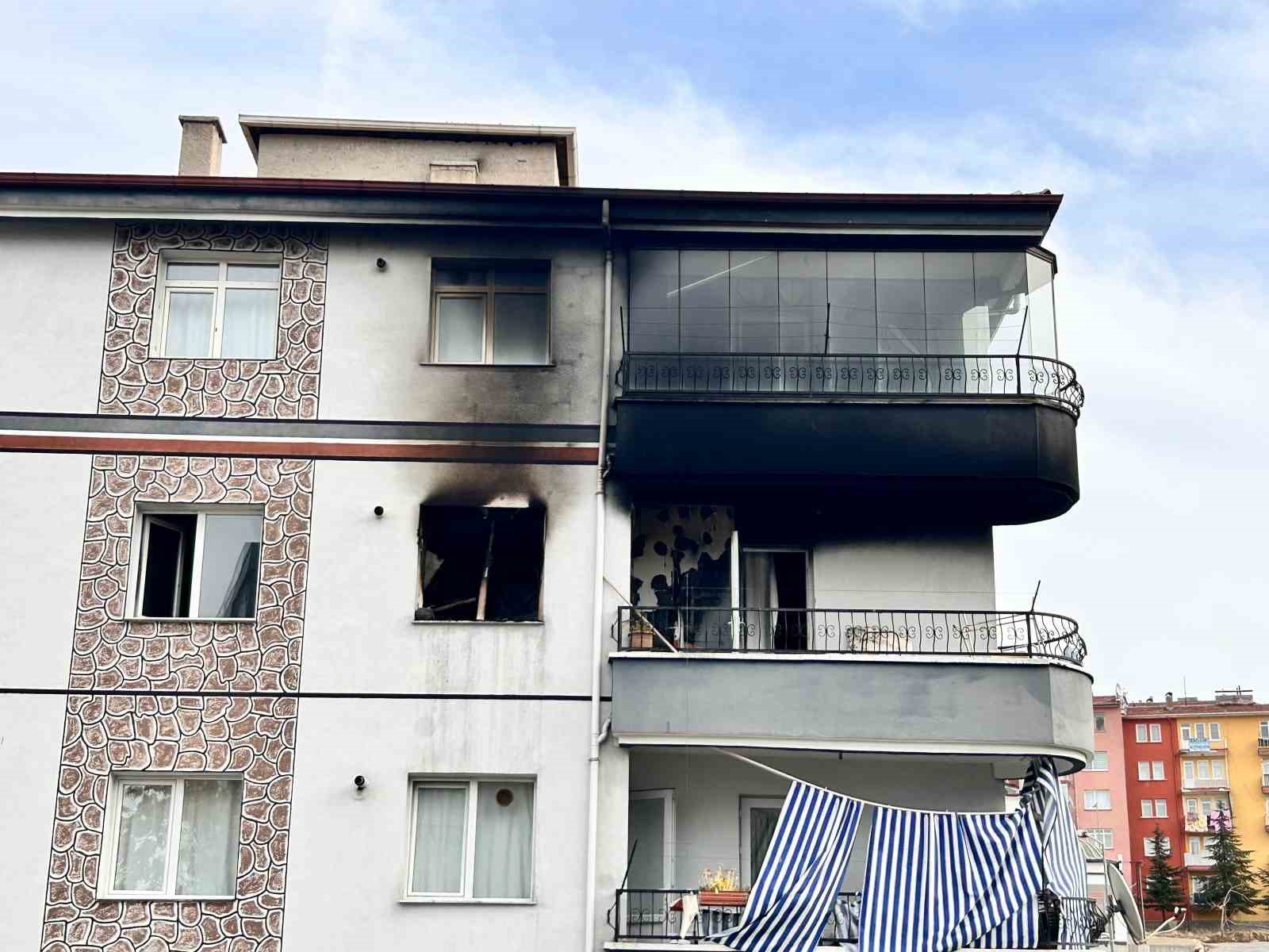 Ankara’da 4 katlı binada patlama: Hasarın boyutu gün aydınlanınca ortaya çıktı
