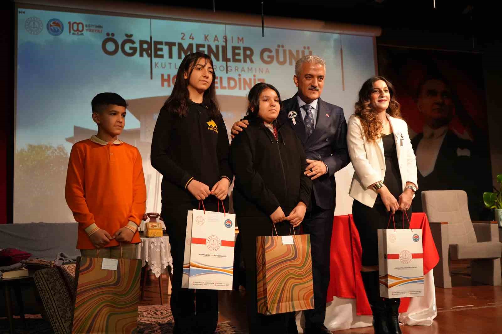 Kırıkkale’de 24 Kasım Öğretmenler Günü kutlandı