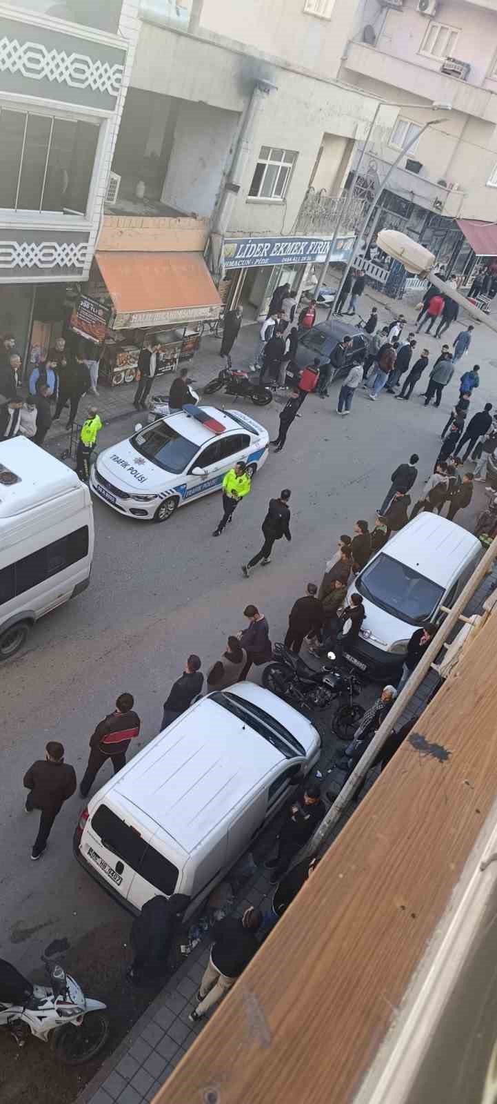 Siirt’te iki grup arasında bıçaklı kavga: 2 yaralı