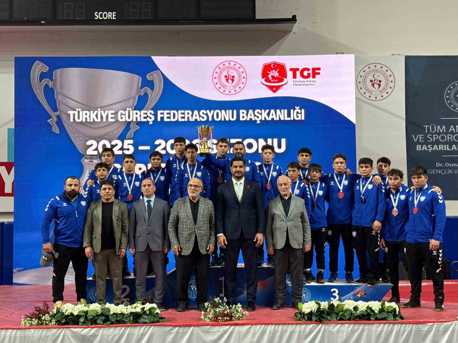 Serbest Güreş Yıldızlar Ligi müsabakaları Ankara’da tamamlandı