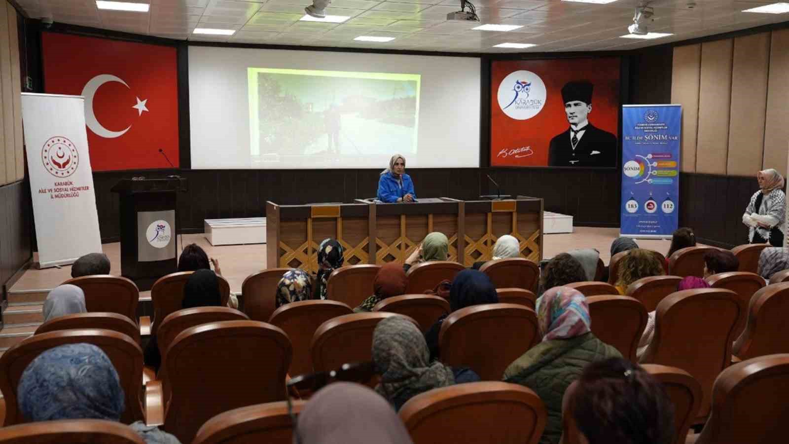 KBÜ’de ‘Zeytin Ağacının Altında’ belgeseli seyirciyle buluştu