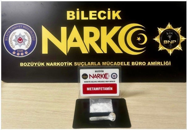 Bilecik’te 1 kişinin üzerinden uyuşturucu madde çıktı