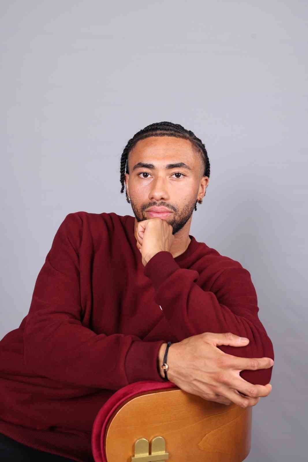 Tim Jabol Folcarelli: 