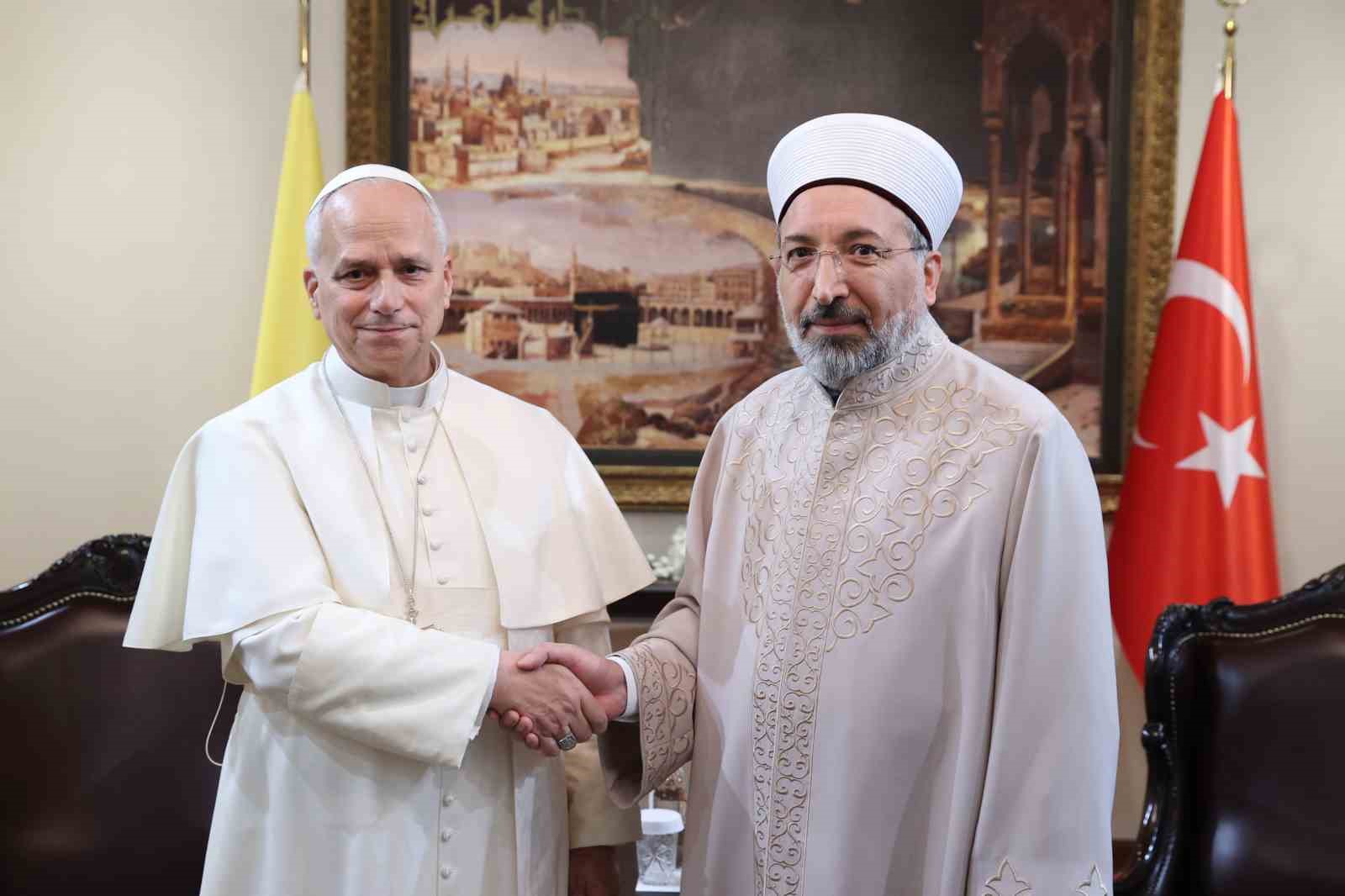 Diyanet İşleri Başkanı Arpaguş, Papa 14. Leo ile görüştü