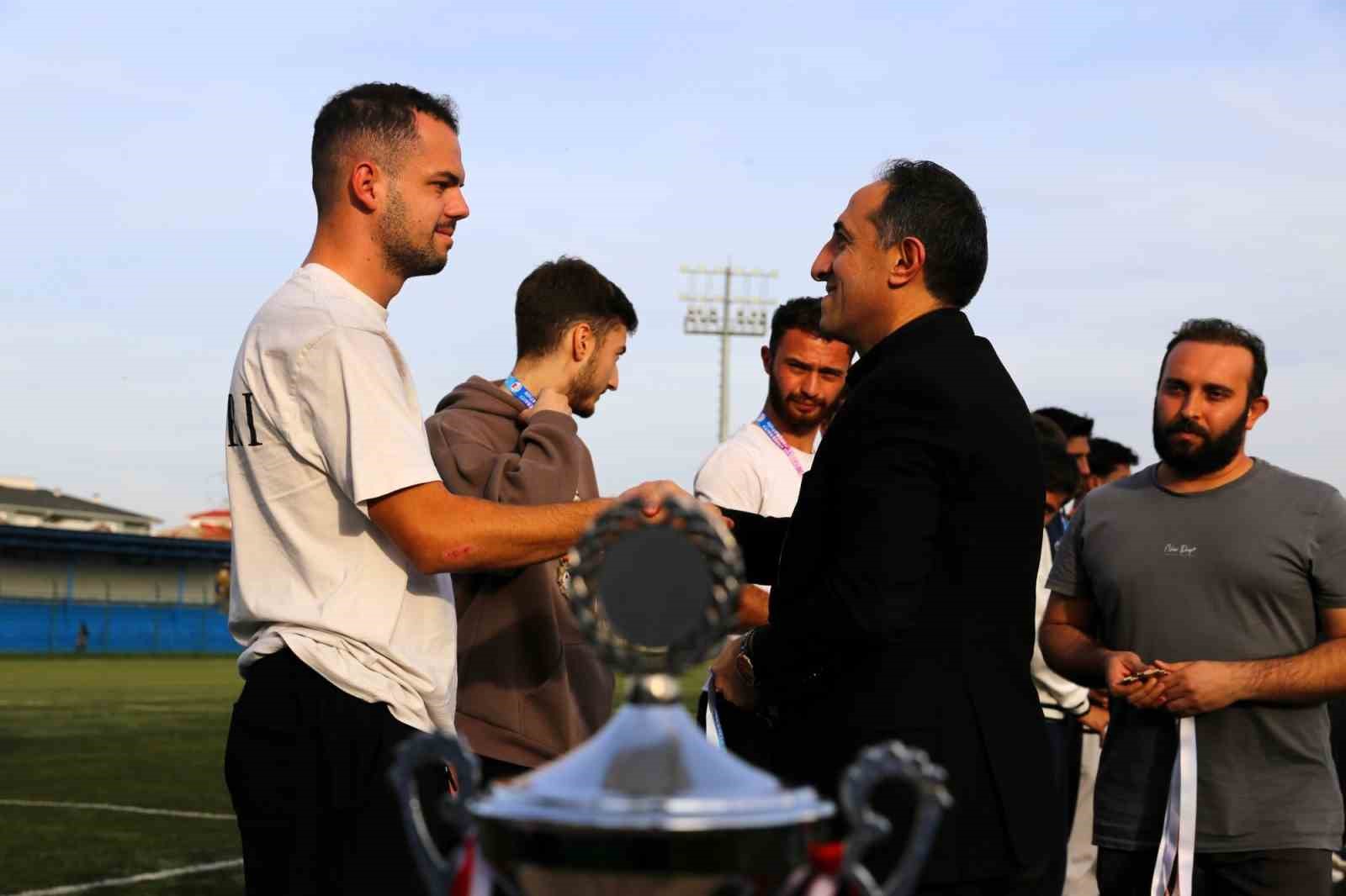 SUBÜ ev sahipliğinde düzenlenen ÜNİLİG Futbol Bölge Şampiyonası tamamlandı