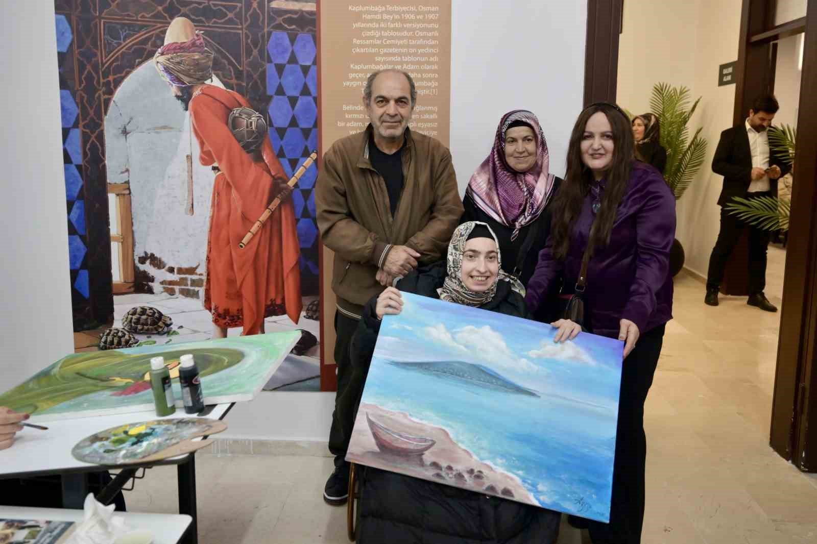 Ressam Neriman Oyman’dan Esenyurt’ta ilham veren buluşma