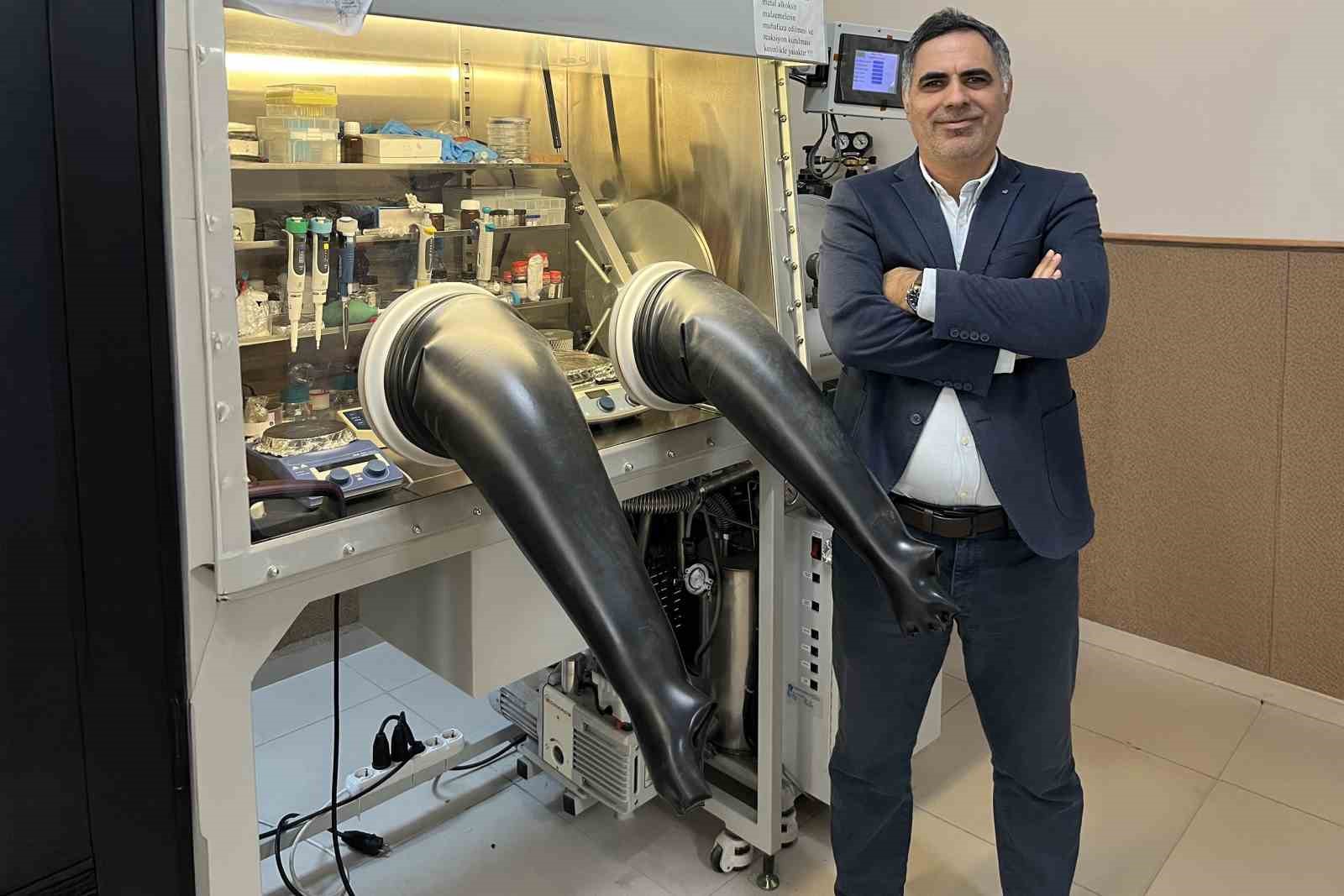 KMÜ’lü akademisyene 