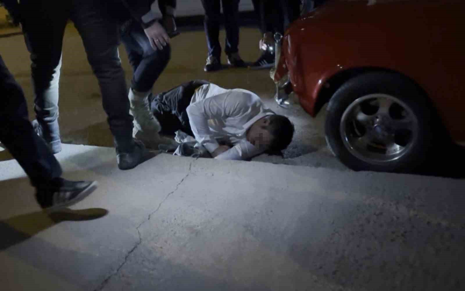 Aksaray’da yol ortasında palalı saldırı: 1 ağır yaralı