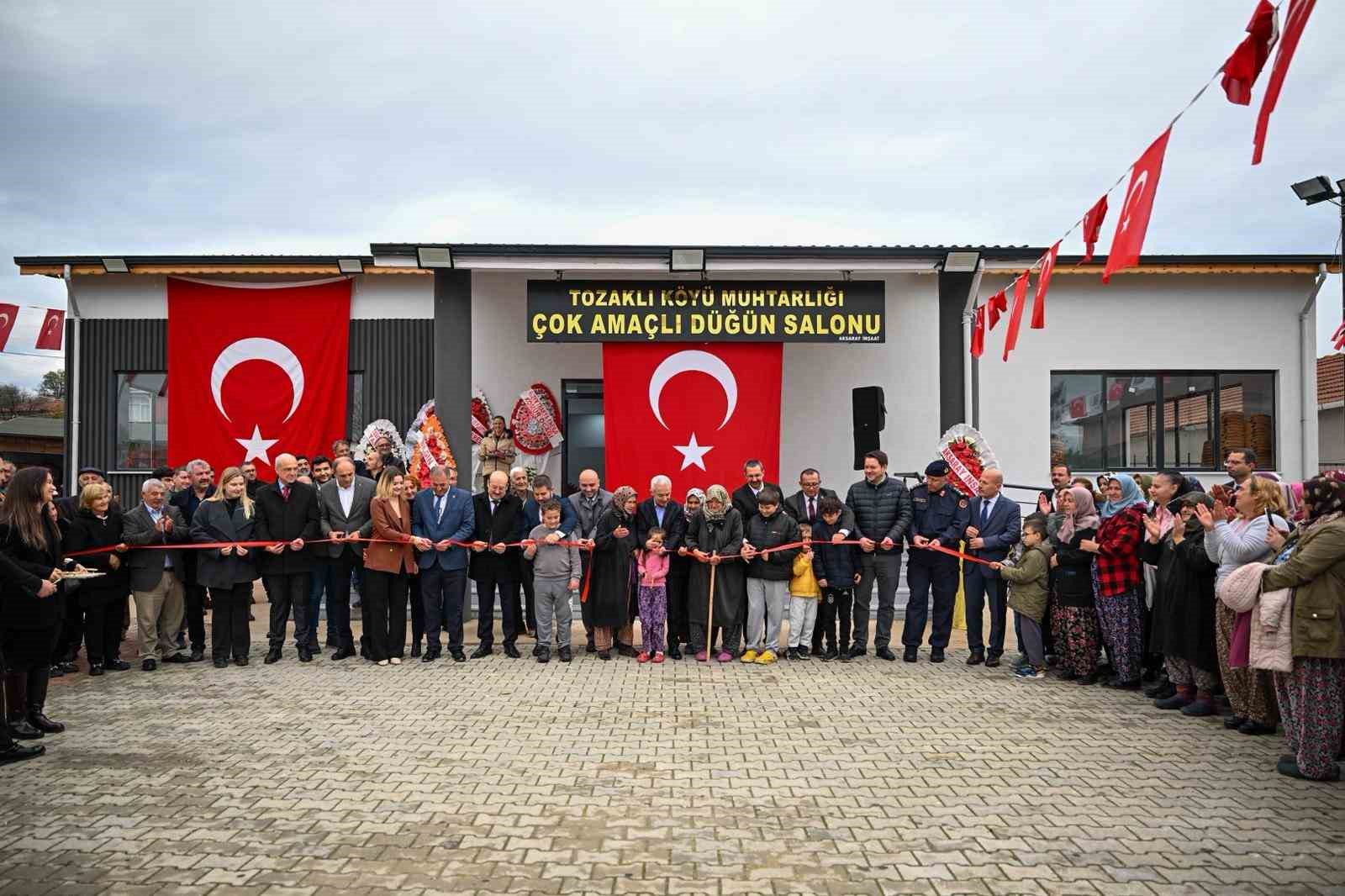 Tozaklı köyü düğün salonu törenle açıldı