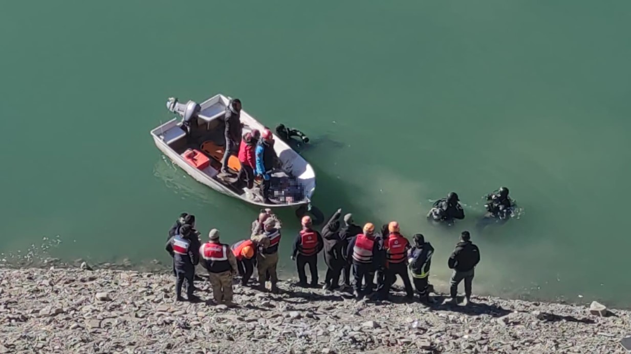 Zernek Barajı’na araç uçtu: 2 ölü