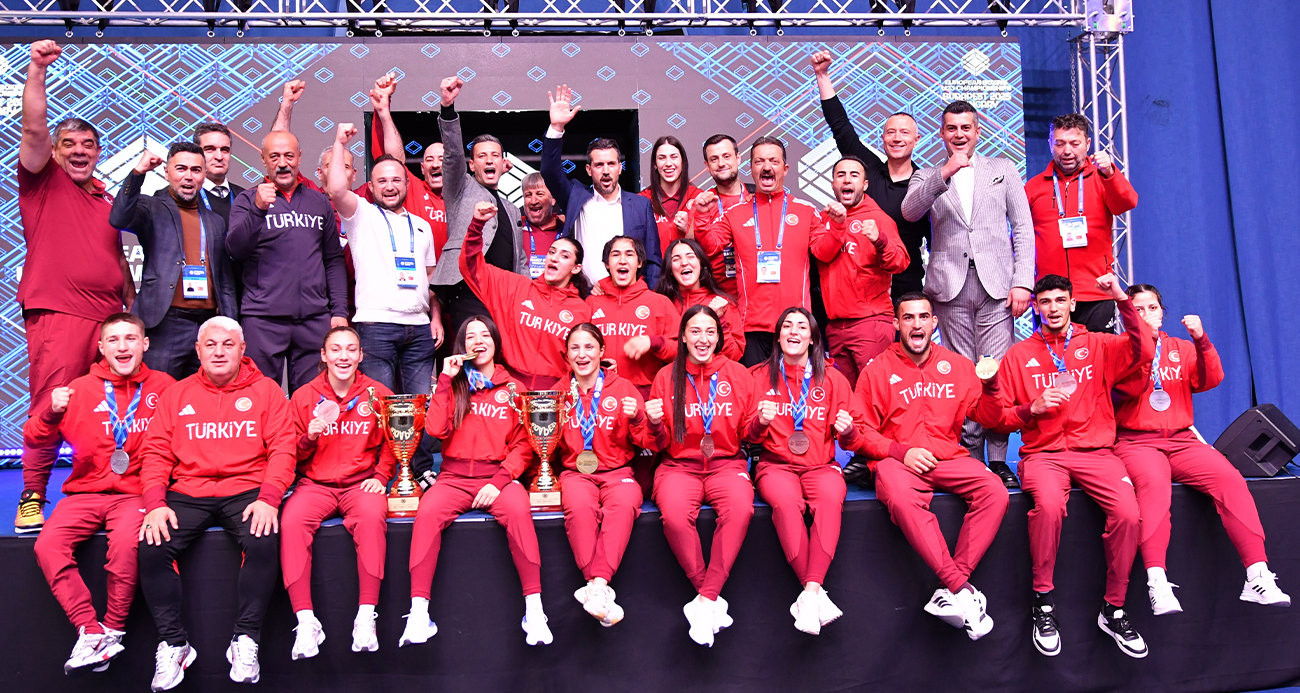 U23 Avrupa Boks Şampiyonası'nda millilerden tarihi zafer