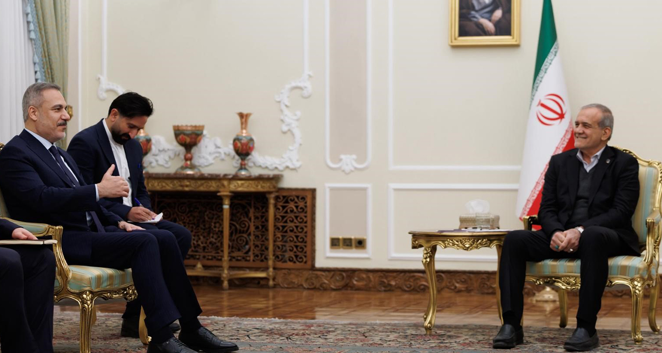 Dışişleri Bakanı Fidan, İran Cumhurbaşkanı Pezeşkiyan ile görüştü