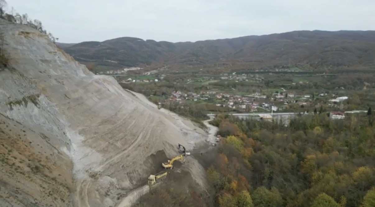 Kaynaşlı’da heyelan sonrası hızlı çözüm