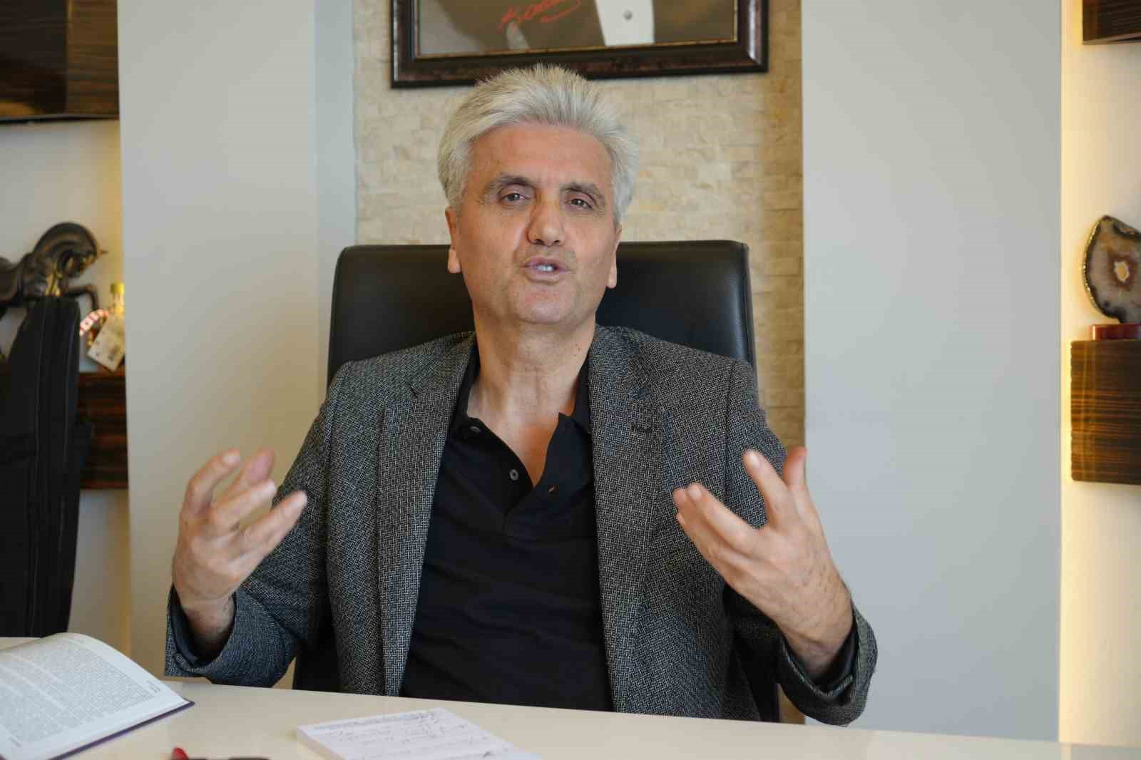 Uzmanından çocuklarda ’göğüs büyüklüğü’ uyarısı: 