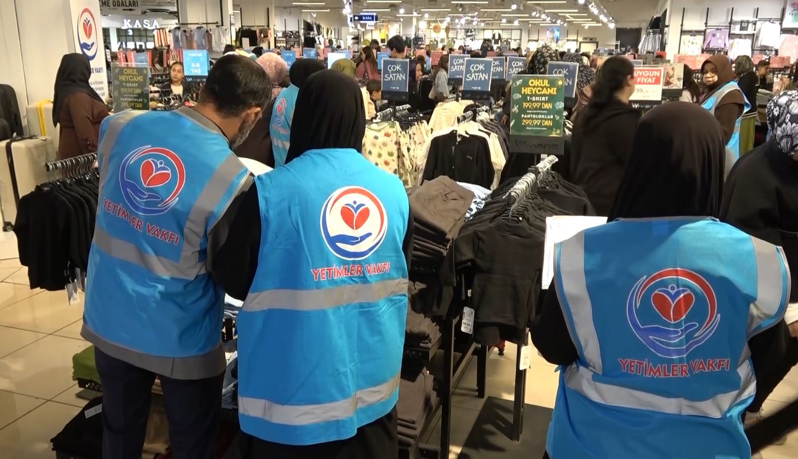 Gaziantep’te 250 yetim çocuğa kışlık yardım