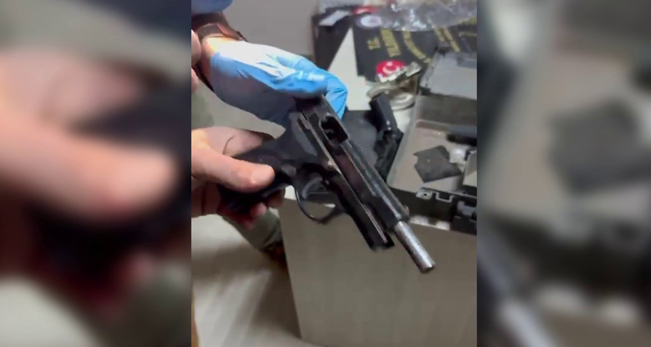 Bursa’da kaçak silah atölyesine Yıldırım operasyonu: Çok sayıda silah ele geçirildi