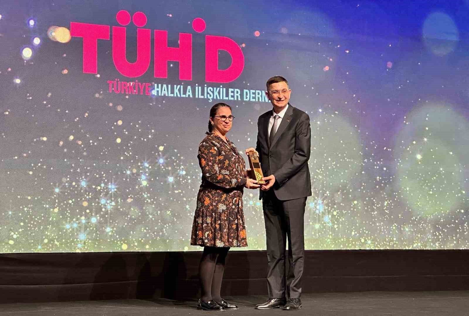 Gaziantep Sanayi Odası’na altın pusula ödülü