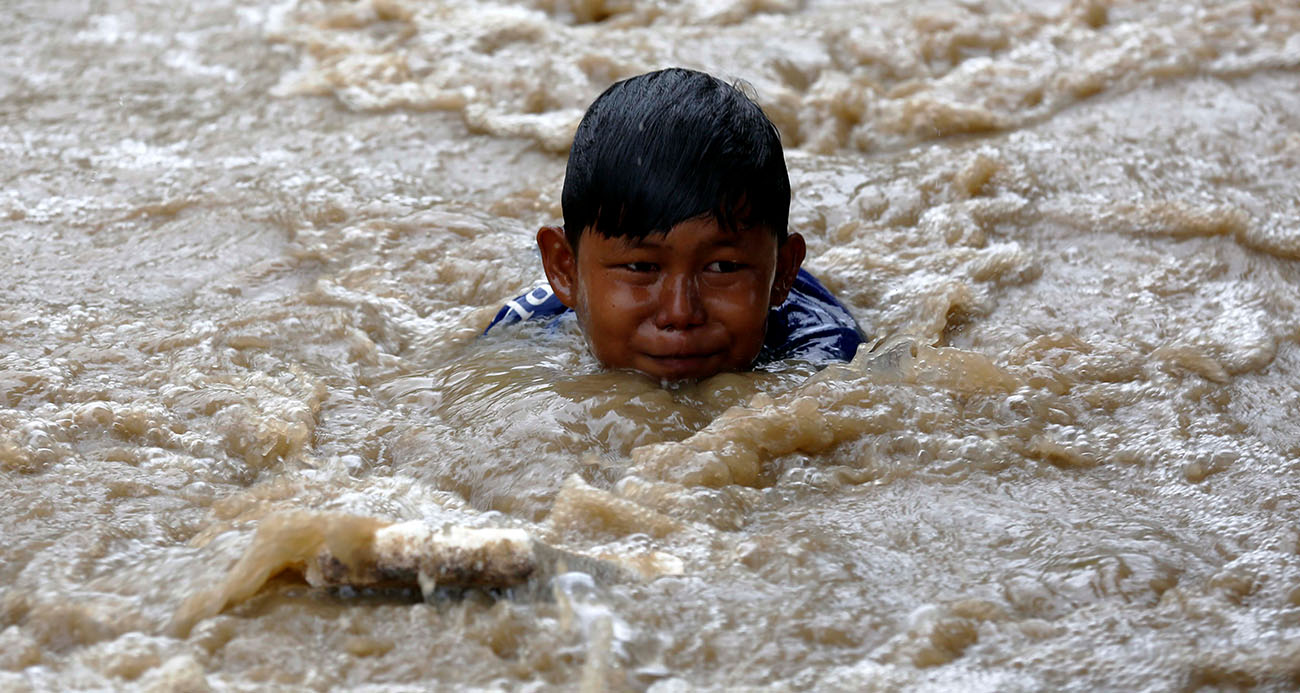 Endonezya'daki selde can kaybı 753'e yükseldi