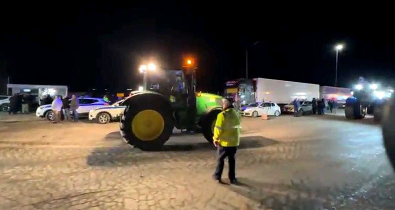 Yunanistan’daki çiftçi eylemi İpsala Sınır Kapısı’nı kapattı