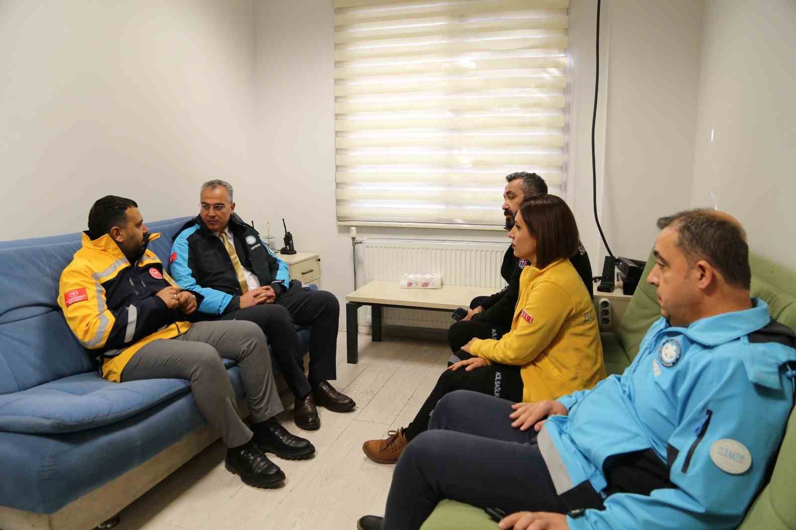 Sağlık Müdürü Asiltürk 112 Çağrı Merkezinde göreve katıldı