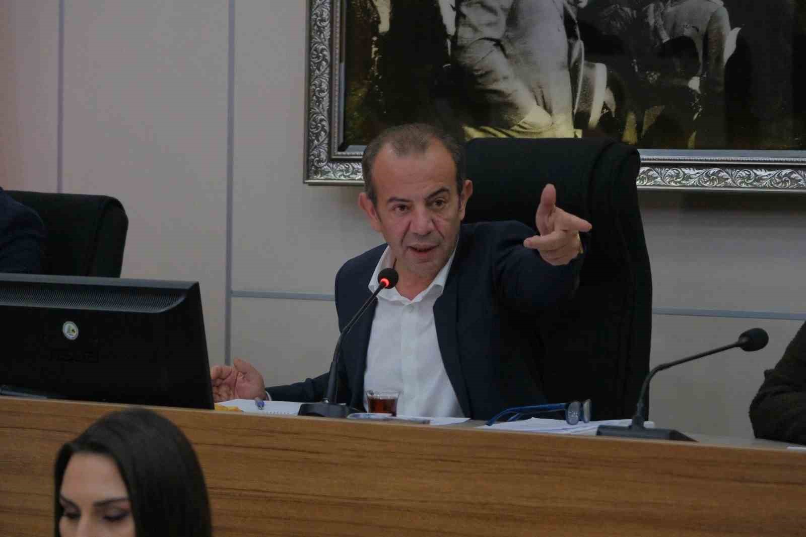 Tanju Özcan’dan Faruk Özlü’ye: 