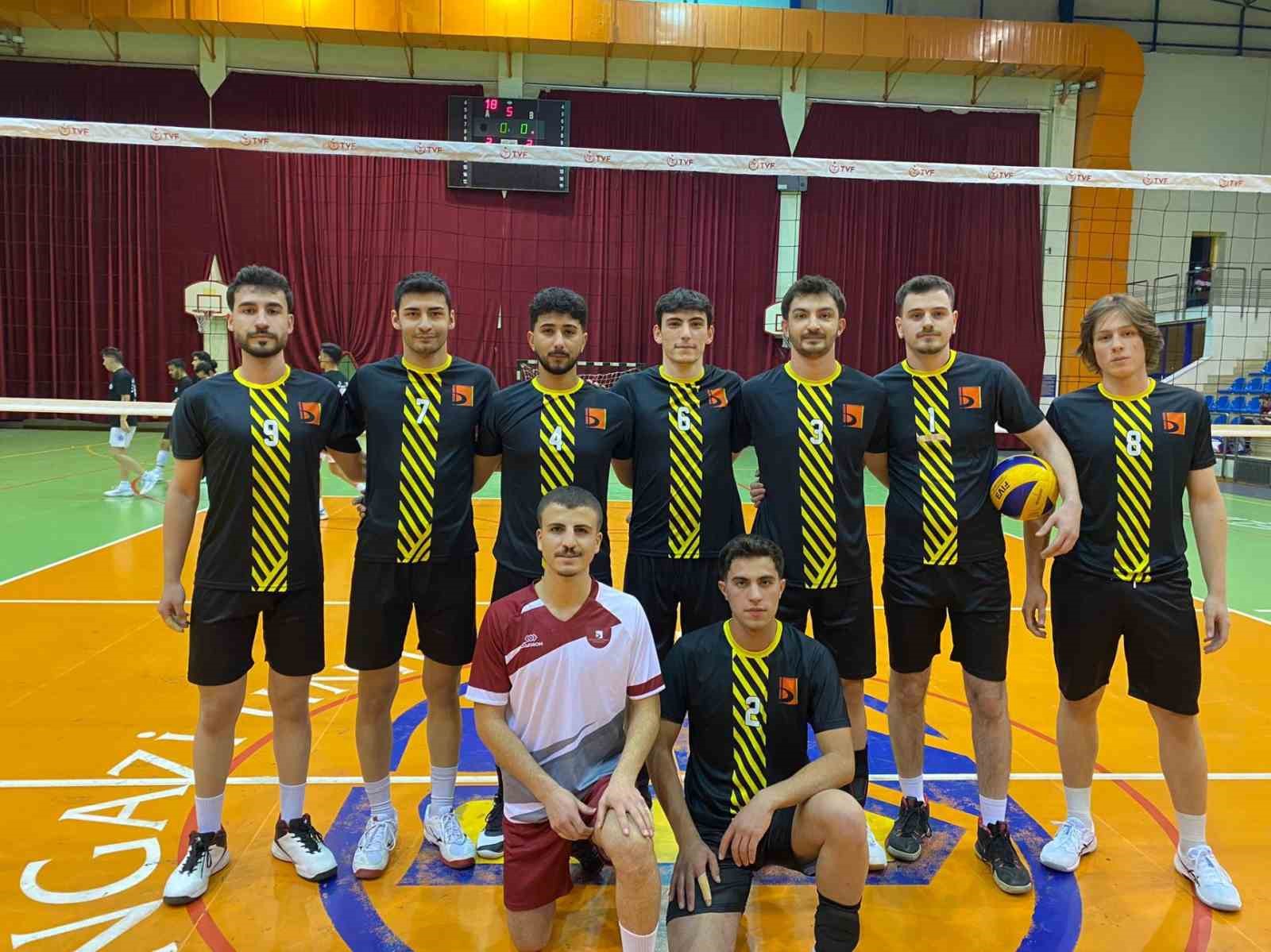 BŞEÜ Voleybol Takımlarından Türkiye şampiyonasında büyük başarı