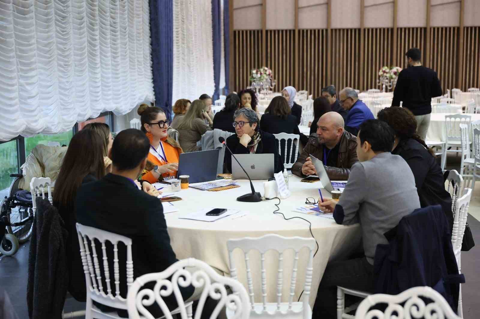 Özel bireyler için fırsat eşitliği vurgusu