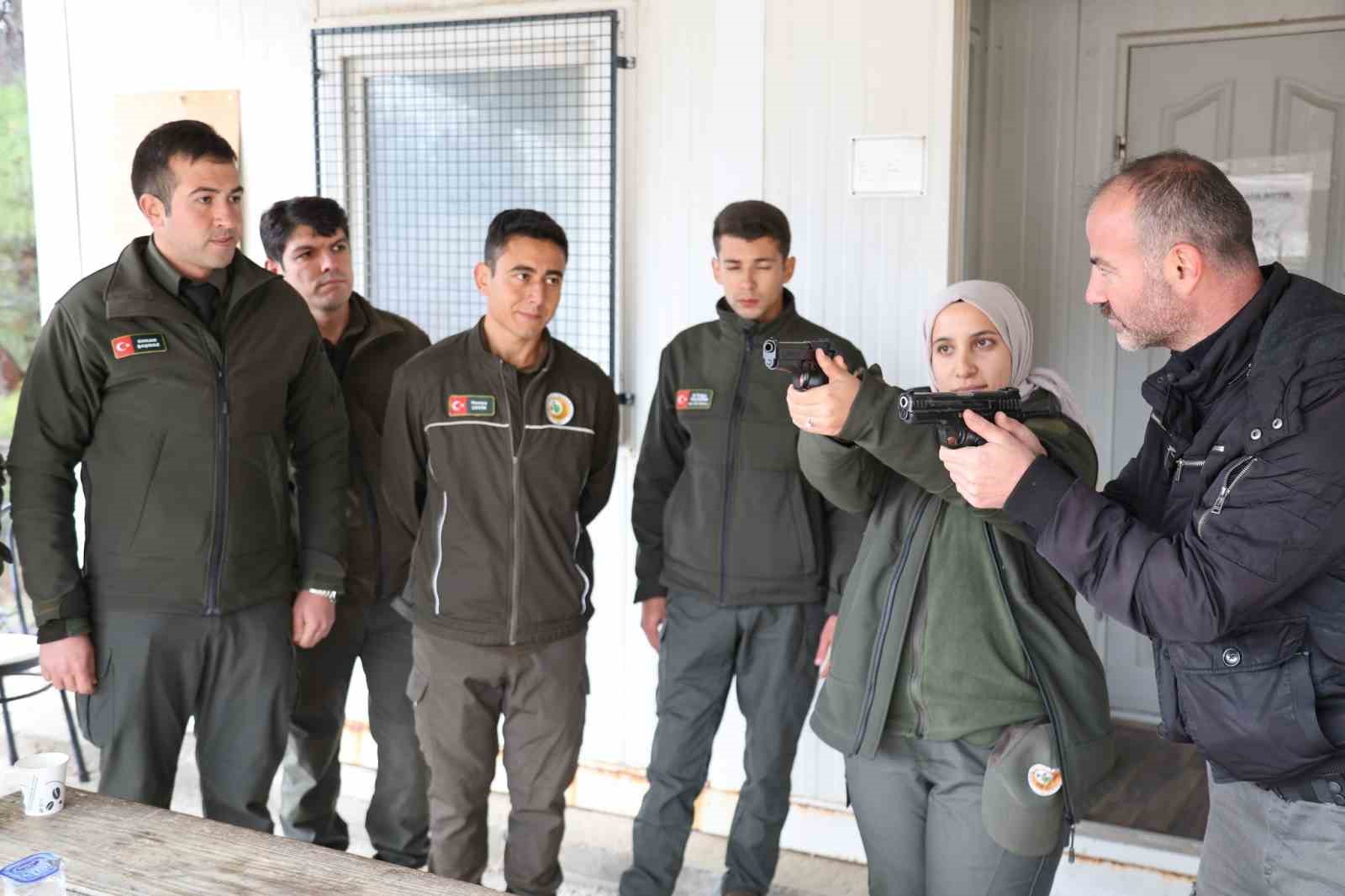 Muğla Orman Bölge Müdürlüğü personeline silah eğitimi