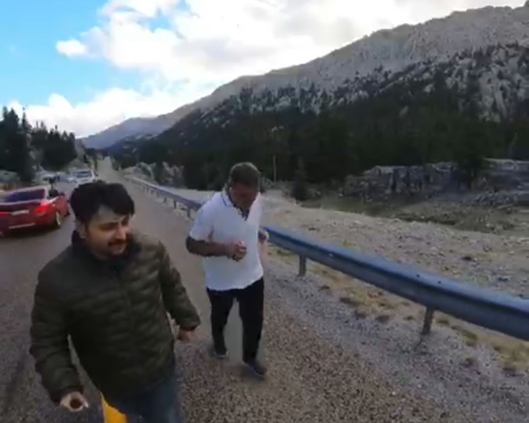 Vatandaşlar sağlıklı yaşam için 10 kilometre koştu