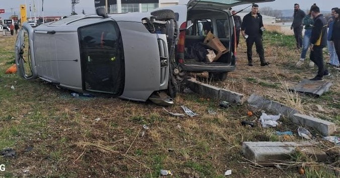 Amasya’da kamyonetler çarpıştı: 4 yaralı