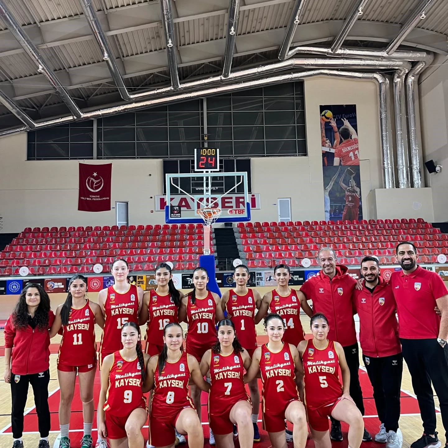 Kayseri Kadınlar U-18 Basketbol Ligi sona erdi