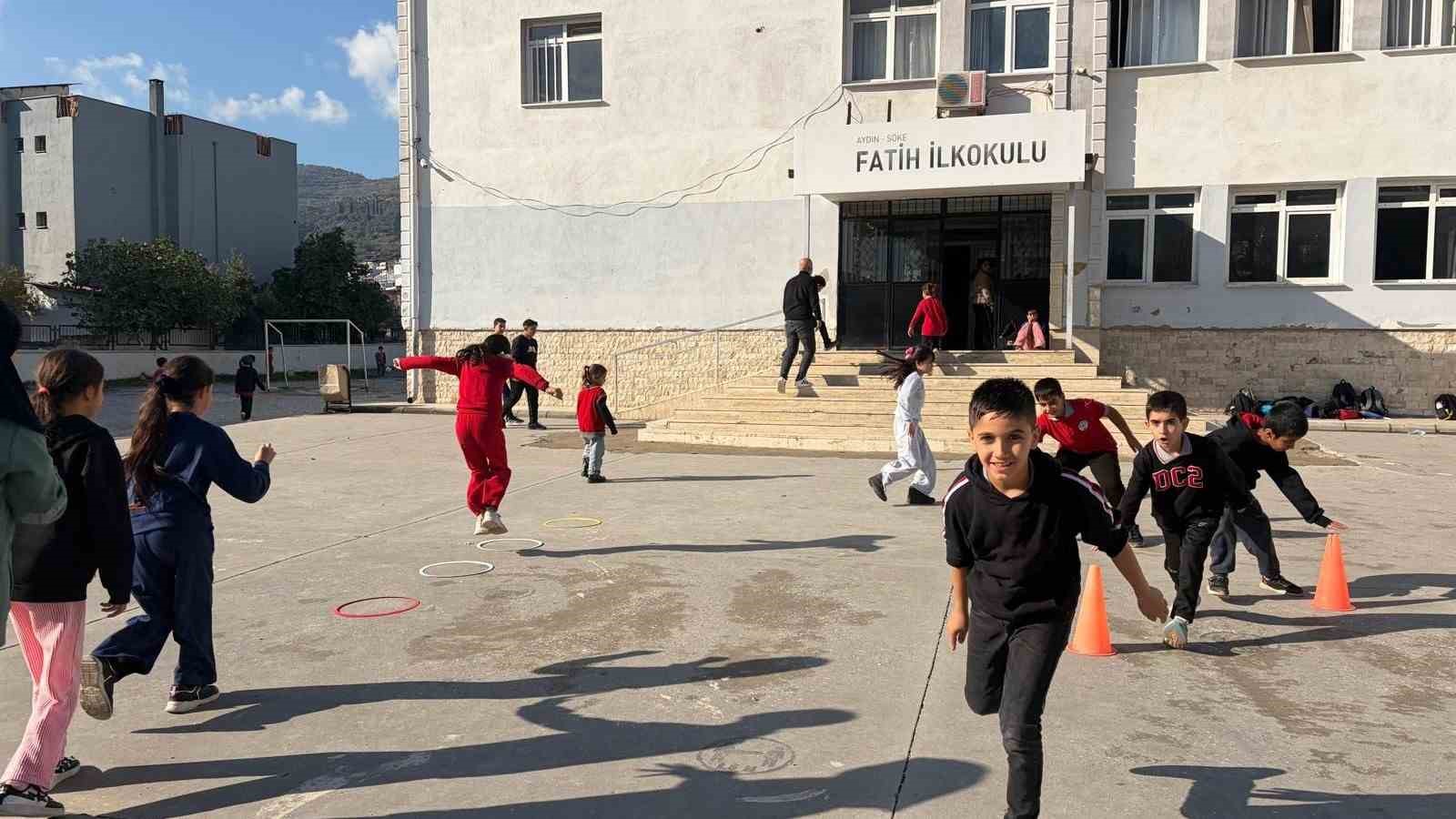 Aydın’da çocuklara erken yaşta spor kültürü aşılanıyor