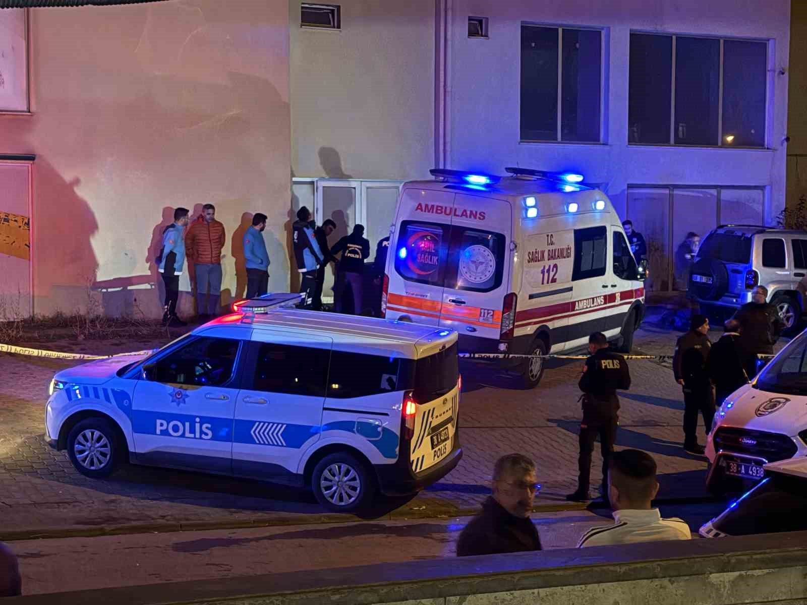 11. kattan düşen kız hayatını kaybetti