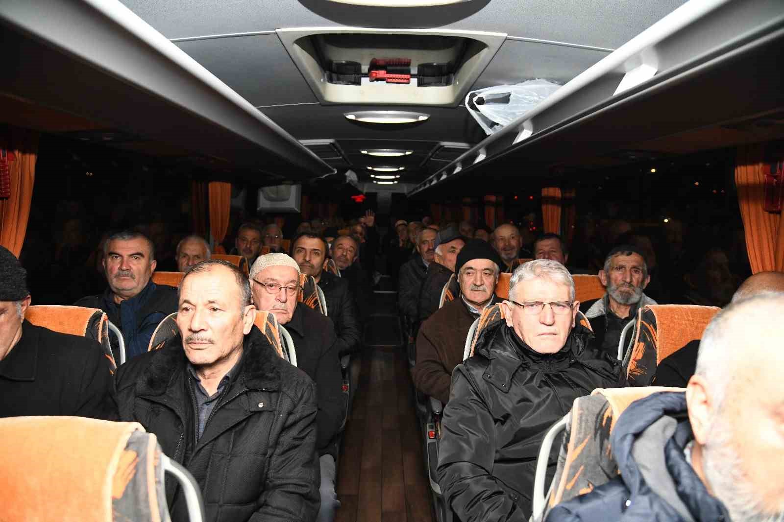 Pursaklar Belediyesi ‘Şeb-i Arus Haftası’ dolayısıyla ilk kafileyi yola çıkarttı