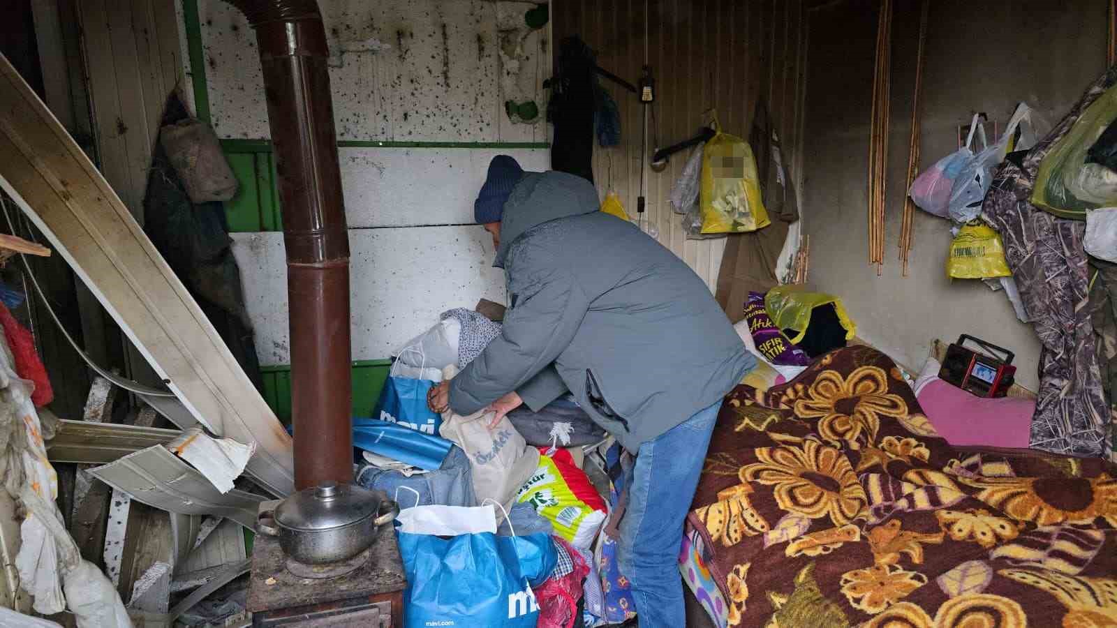 İHA’nın haberi ses getirdi, barakada yaşayan engelli adama devlet sahip çıktı