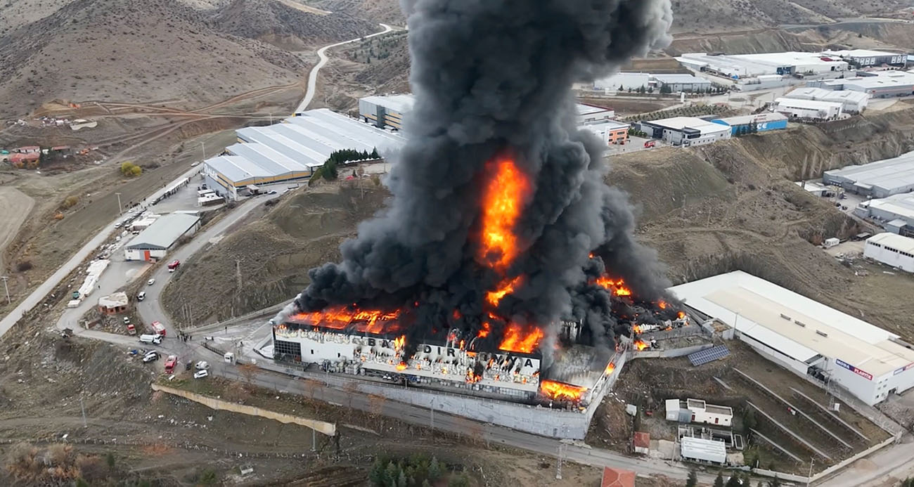 Kırıkkale OSB'de kimya fabrikasında korkutan yangın!