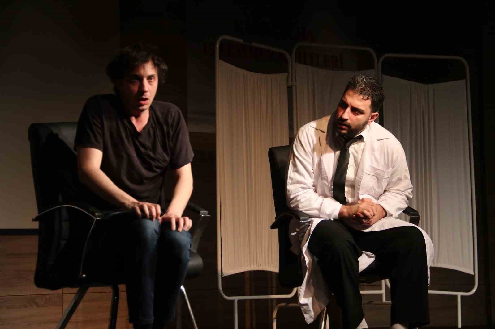 Bağımlılık Farkındalığı Tiyatro Oyunu Fethiye’de Öğrencilerle Buluştu