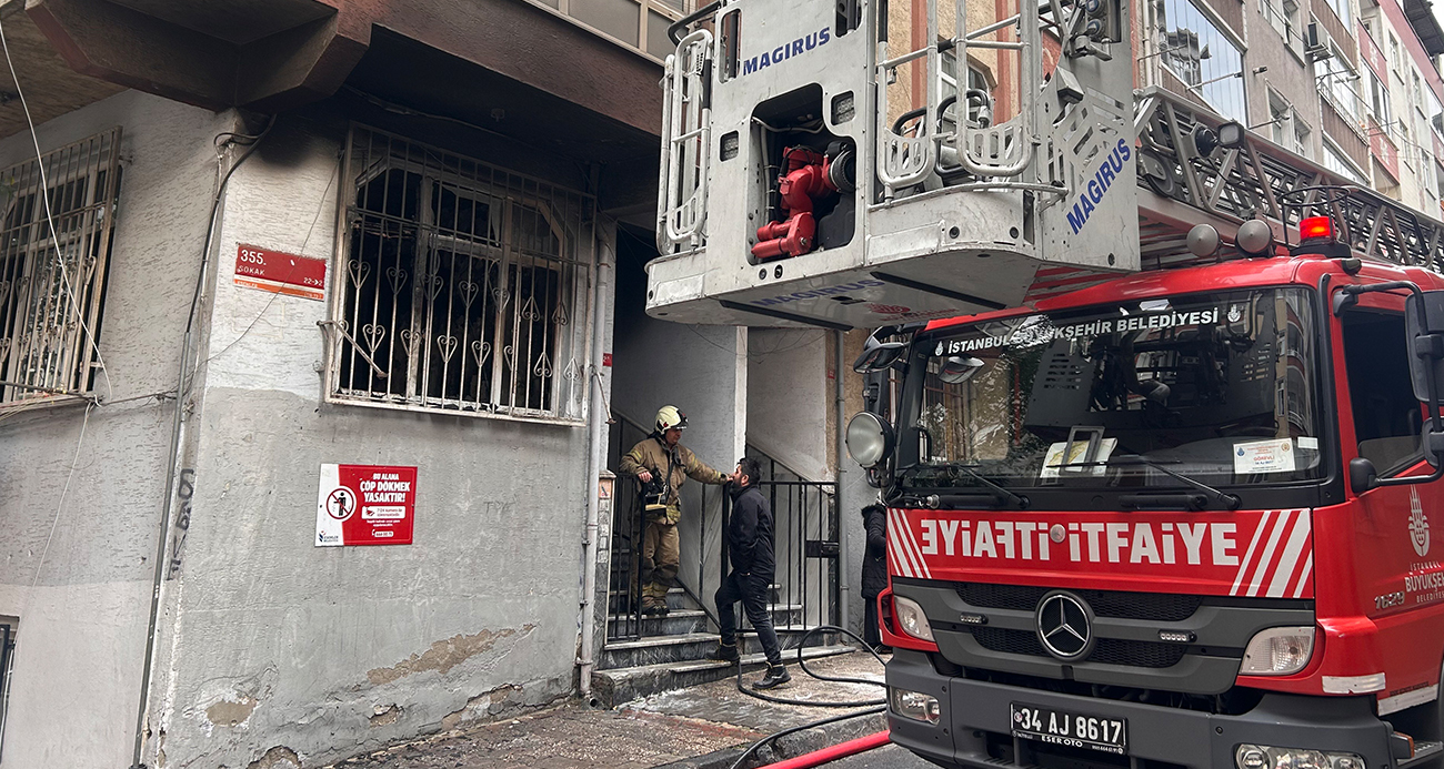 Esenler’de 5 yaşındaki çocuk çakmakla oynarken evi yaktı