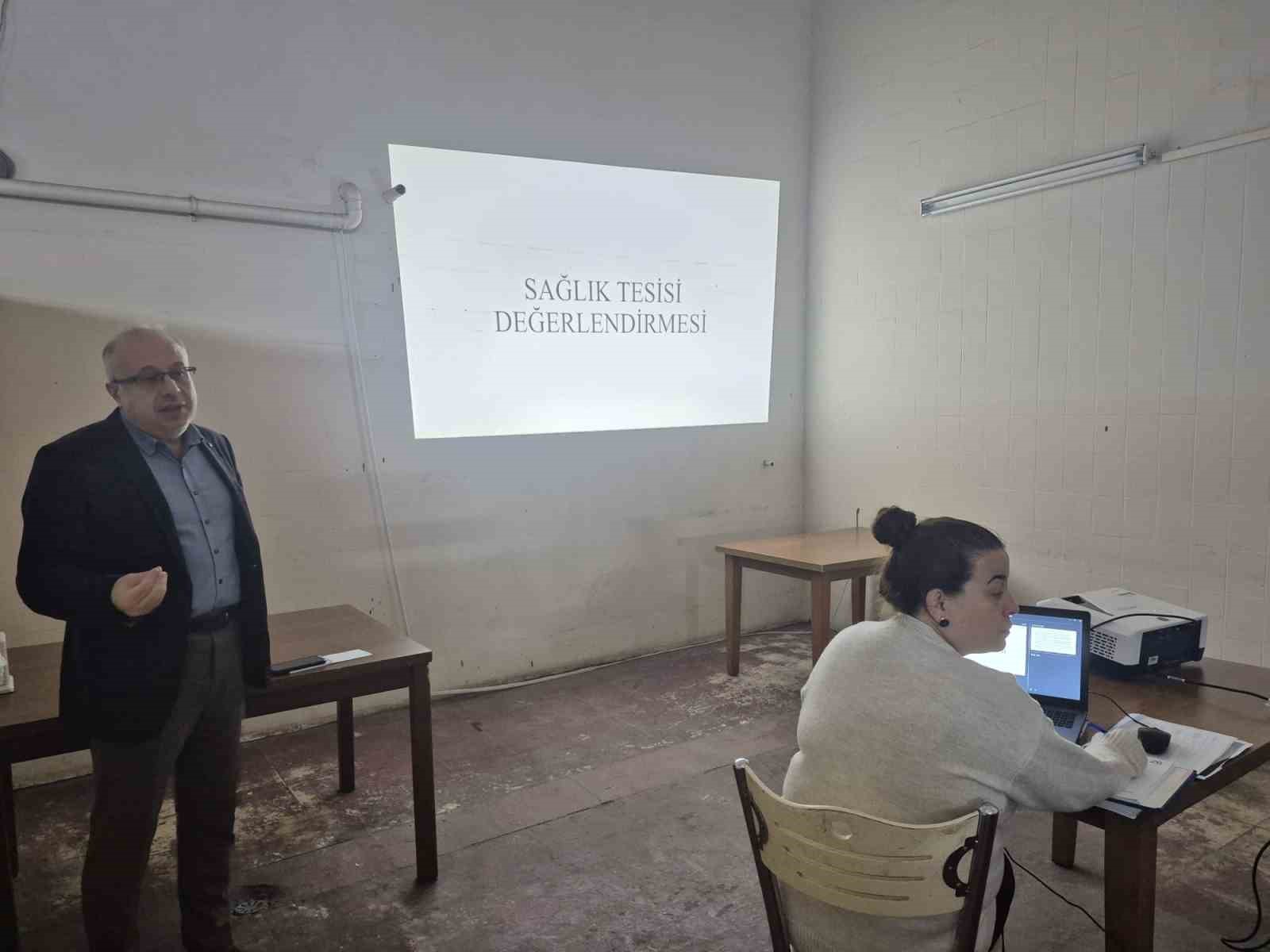 Atatürk Devlet Hastanesi’nde değerlendirme toplantısı gerçekleştirildi