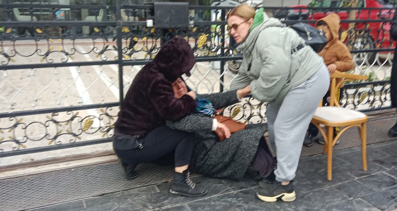 Kuyumcu mağdurlarının eyleminde yaşlı kadın fenalaştı