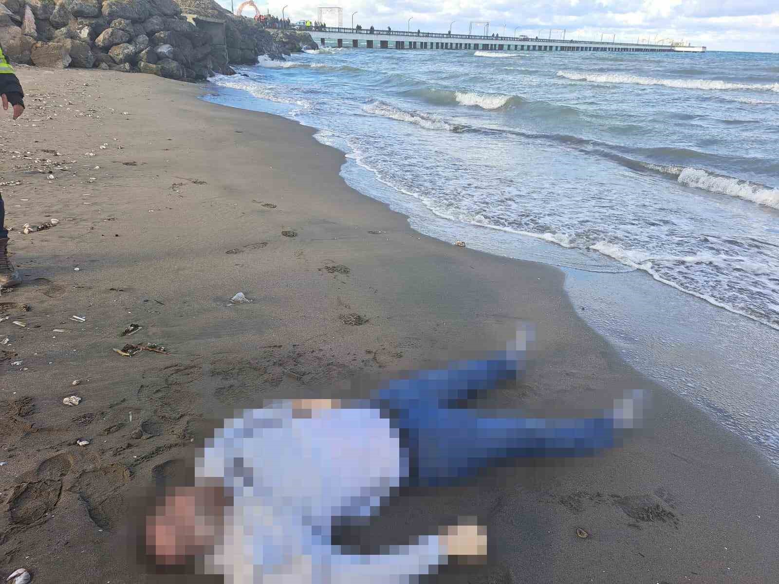 Denize düşen gencin cansız bedenine ulaşıldı