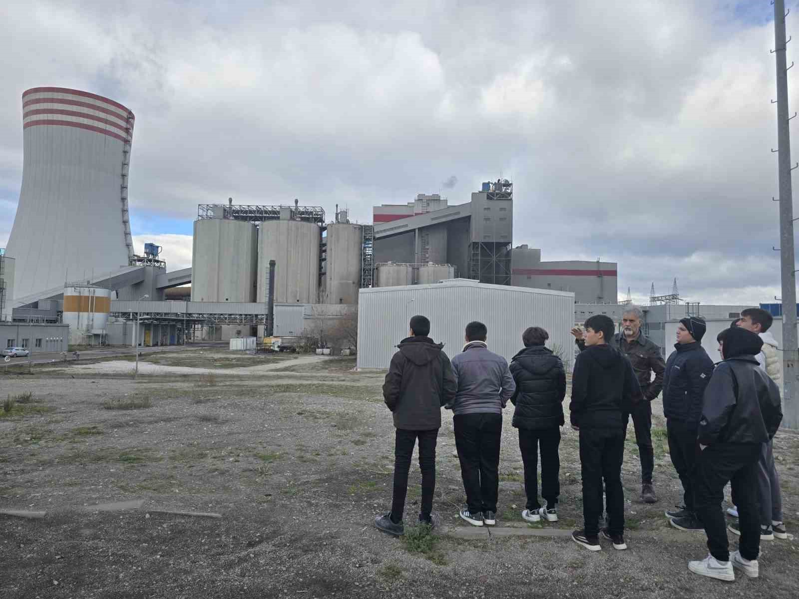 Tutum, Yatırım ve Türk Malları Haftası kapsamında termik santrale teknik gezi düzenlendi