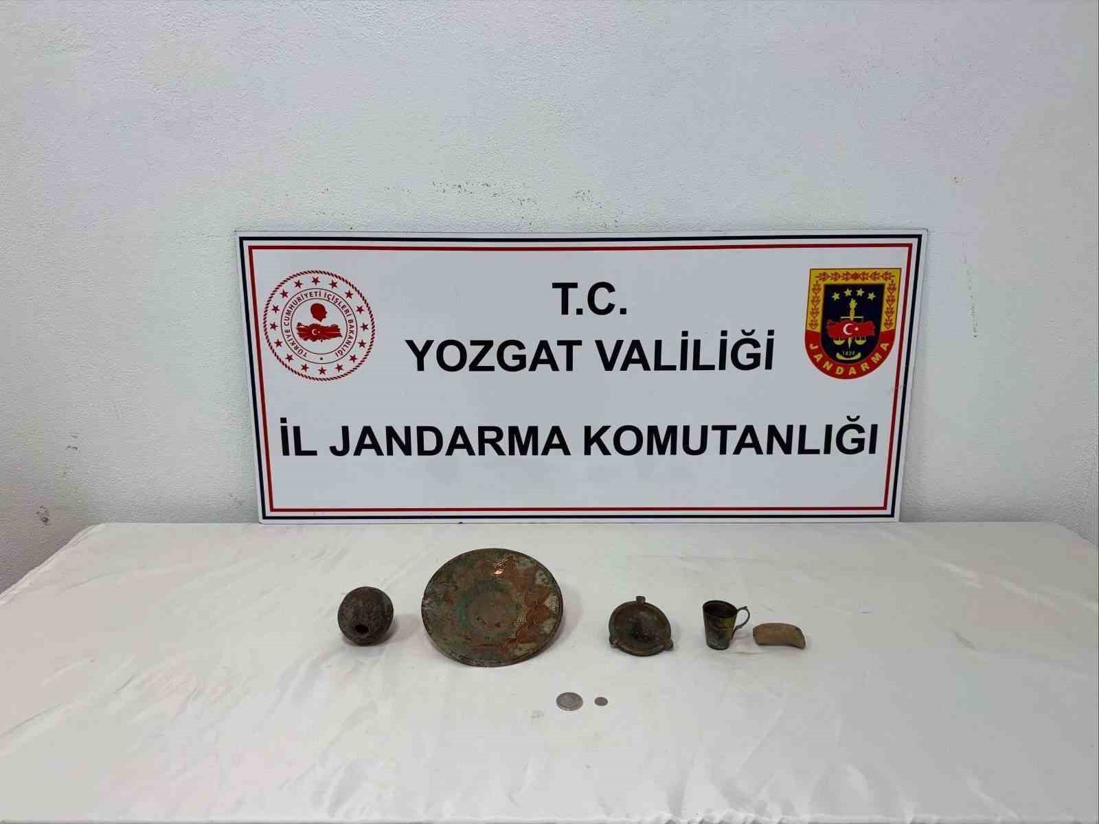 Yozgat’ta tarihi objeler yakalandı