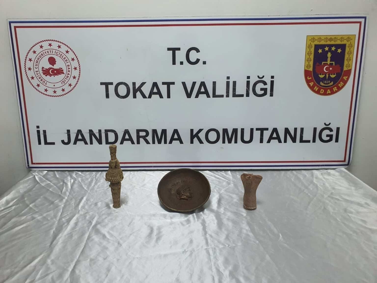 Tokat’ta jandarmadan tarihi miras operasyonu