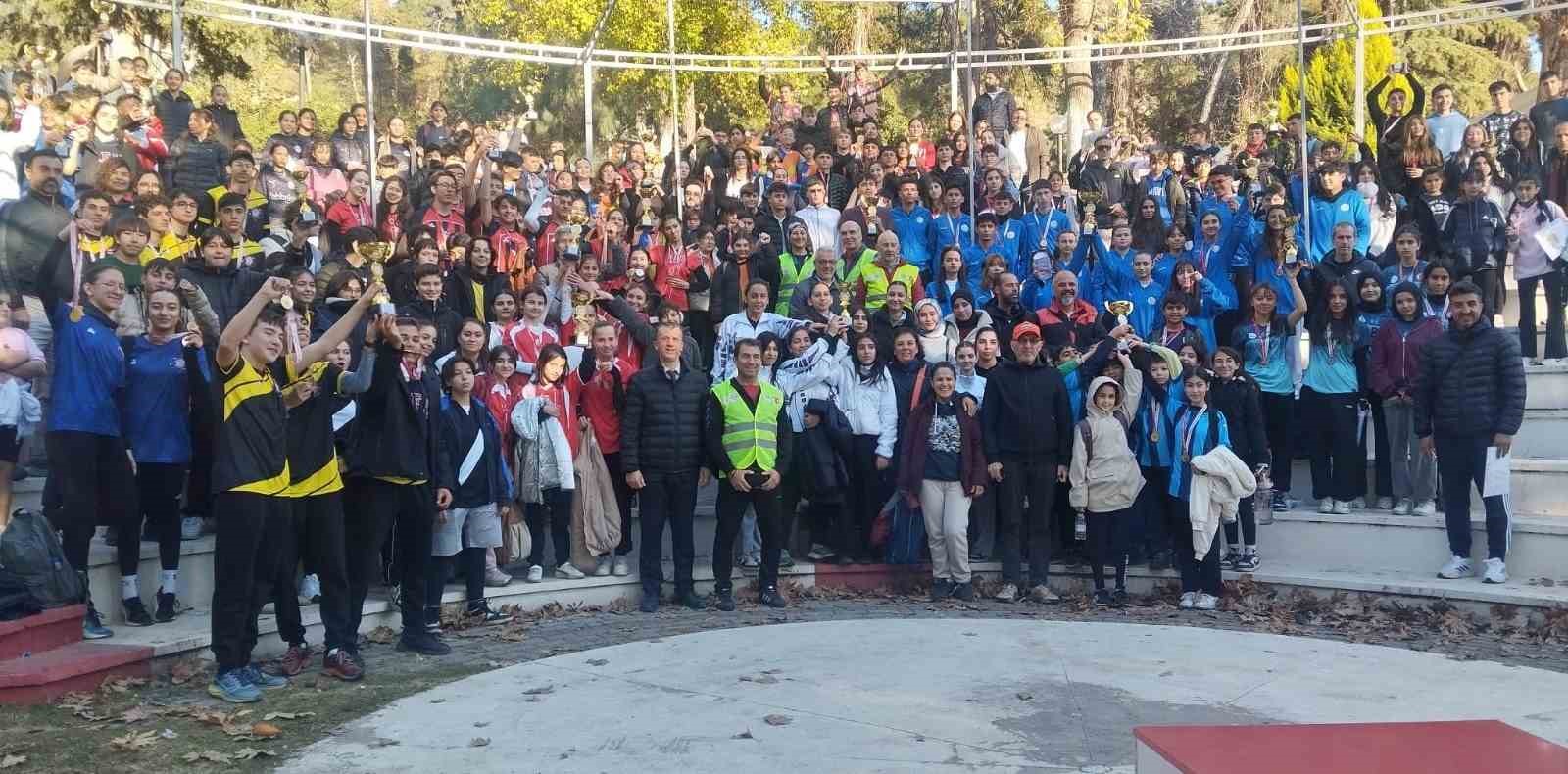 Aydın’da okul sporları oryantiring il birinciliği yarışmaları tamamlandı