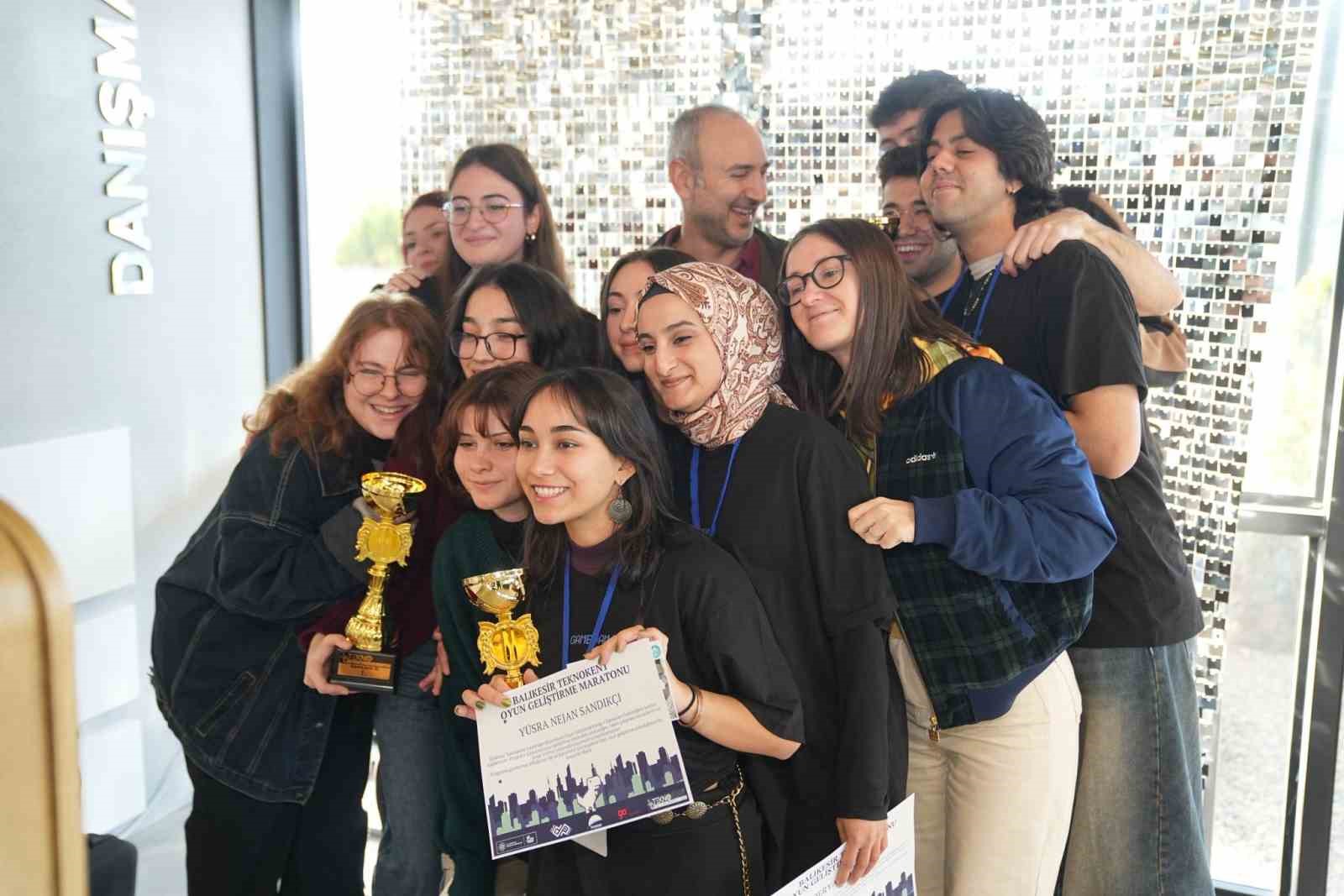 Balıkesir Teknokent Oyun Geliştirme kampı gerçekleştirildi