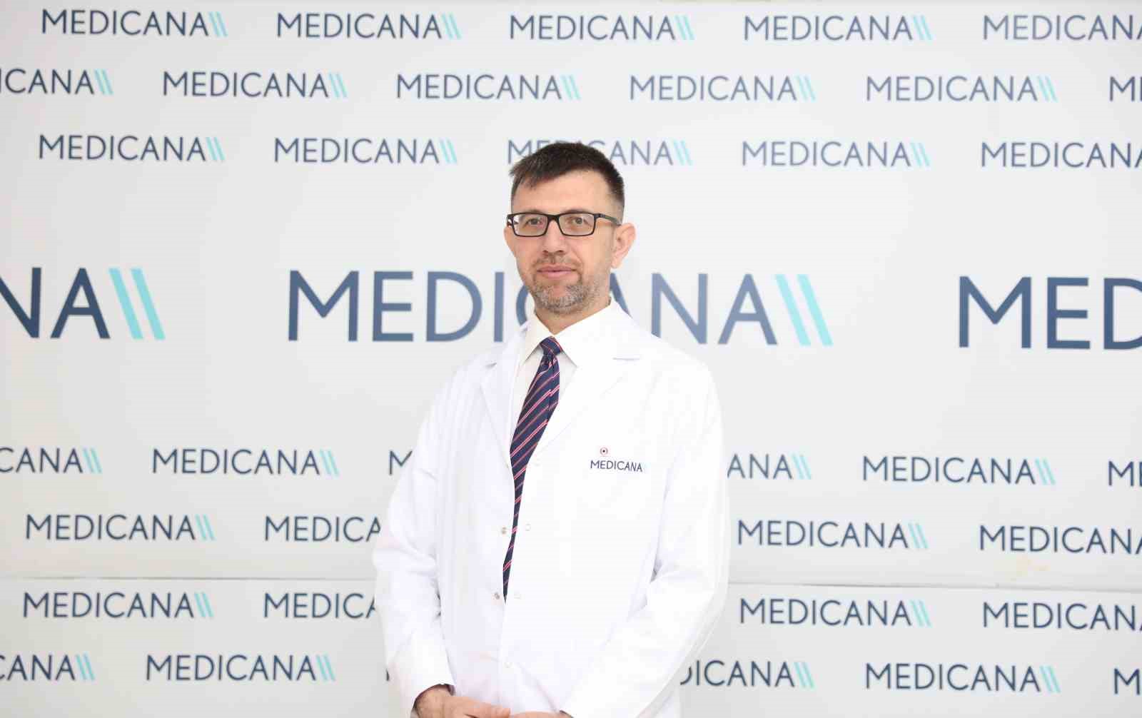 Kalp ağrısı sanılıyor, reflü çıkıyor